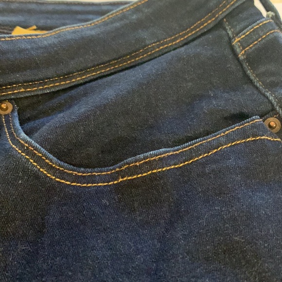 Cotton Men Jean Cuffed Short - Picture 4 of 11